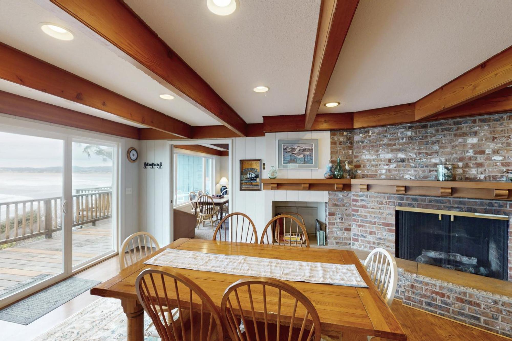 Spectacular Seaside Surf-View Home 외부 사진